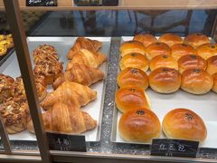 -Dough&Joe团憩(瑞虹天地月亮湾店)