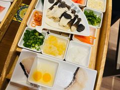 -芸南道·过桥米线(昆明老街旗舰店)