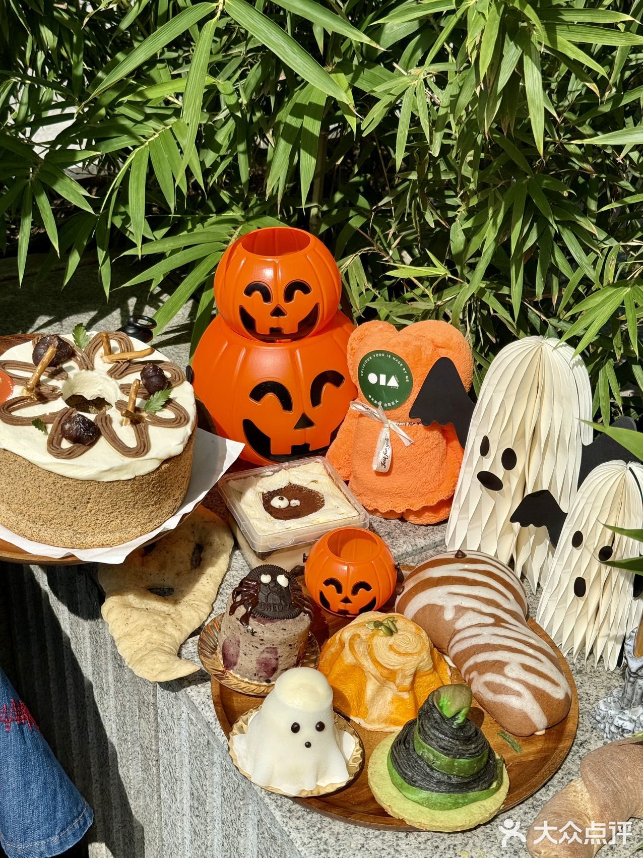 万圣节小👻出游丨被可爱的糕点迷住了