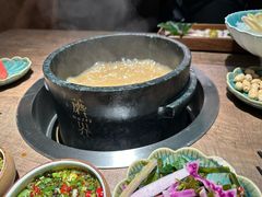 -蘑界·野生菌火锅(深业上城店)