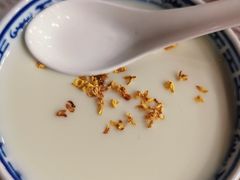 桂花姜撞奶-周大娘牛乳(旧寨古村总店)