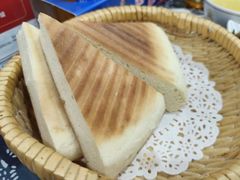 -八两八金·莱芜特色炒鸡(市南漳浦路店)