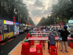 -海大南门夜市(海富街店)