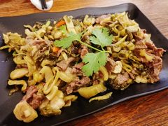 老家酸菜炒牛肉-花二家·生活馆(六运小区店)