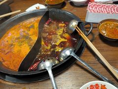 -萍姐火锅·公路夜市(武汉首店)