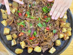 -老周炒拨拉(甘州总店)