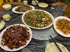 -江湖黑大兔(杨家坪店)