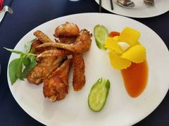 -Neary Khmer Restaurant