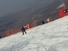 -中旅松花湖滑雪场