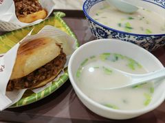-穆得·老周家牛肉烧饼(普利街店)