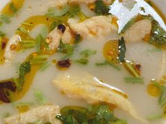豆泡汤-洪峰浩老北京烧饼夹肉(角门路店)
