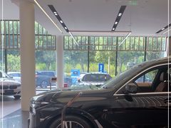 -上德宝骏宝马5S店