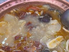 -阿婆情腊排骨火锅(金虹路店)