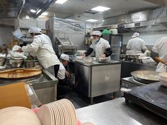 -老西白点心店