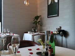 -斯普汇生蚝牛排馆(中骏世界城店)