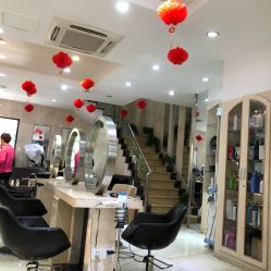 点击看大图 -震轩美容美发