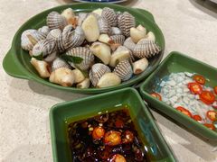 -胡须佬鸡煲四季火锅(龙珠大道店)