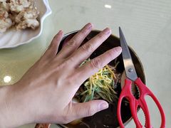 -服务大楼冷面(延大店)