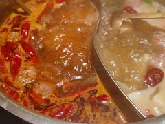 骨汤虫草花锅底-许府牛火锅(信义坊总店)