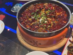 -路边边地标烧烤·川菜·小龙虾·音乐酒馆(良乡长虹店)