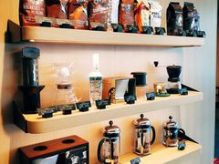 -星巴克臻选(嘉兴海宁银泰城店)