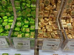 -VENCHI 闻绮(上海佛罗伦萨小镇店)