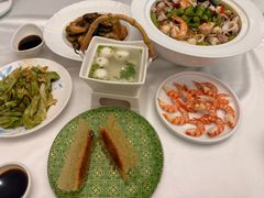 -品海楼·大连海胆锅贴馆(东港店)