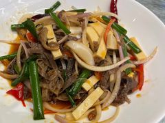 -俭寨大盘鸡·手抓肉·烧烤新疆菜(乌苏路店)