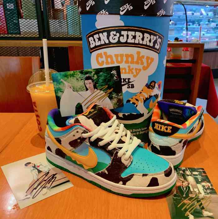 喜鞋sneaker spa-"昨天喜鞋店开业,特意把自己的脏鞋子拿去试.