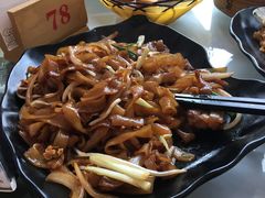 干炒牛肉河粉-凯逸轩·匠心粤菜(中城名仕汇店)