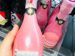 香奈儿冰爽粉红起泡葡萄酒-盒马鲜生(大成店)