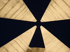 -唐山抗震纪念碑广场