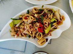 -覃记海鲜美食餐厅