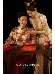 -雪中彩影婚纱摄影·微光艺术中心