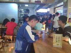 大堂-霸碗盖码饭(长沙河西通程店)