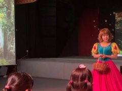 -彩色熊猫剧场
