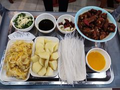 -70後铁锅炖(坡博总店)