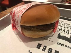 -FATBURGER 特富客汉堡(外交公寓店)