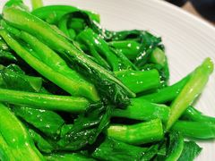 蒜香生炒广东菜心苗-港丽餐厅(来福士店)
