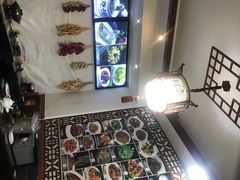 -临街徽菜馆·正宗黄山味