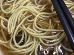 -门庭若市豆浆油条(恒生广场店)