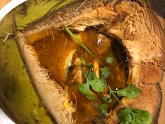 椰子冬阴功汤-Crispy Duck(Bebek Garing)