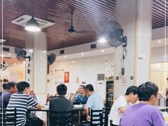 大堂-牛一煲美食(江高店)