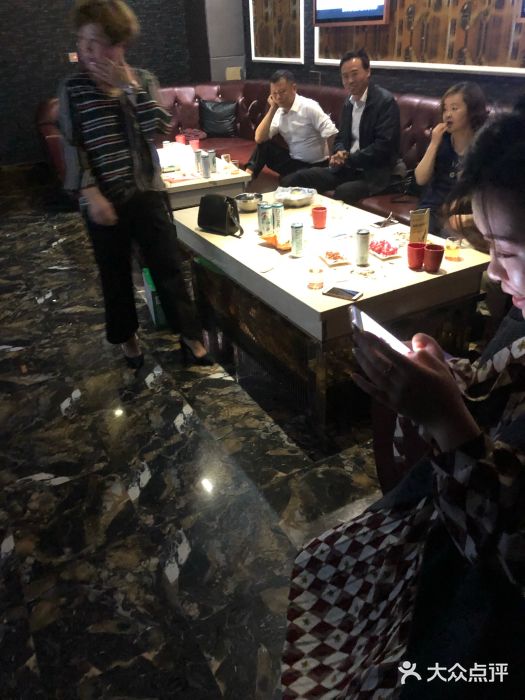 嗨歌纯K量贩式KTV(海天国际广场店)图片
