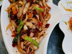 -覃记海鲜美食餐厅