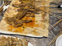 -老街烧烤大排档·地道湖北菜·龙虾馆(汉口火车站店)