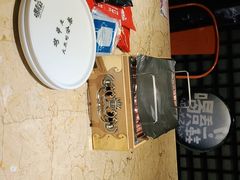 -喝丢一只鞋辣炒海鲜小烧烤(三八广场店)