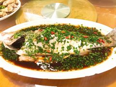 清蒸鮸鱼-温州一家人美食(西木头市店)