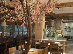 大堂-蜜桃餐厅·伴山(湖滨商业街店)