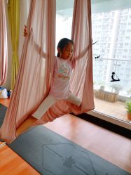 -Yvon yoga 瑜伽·精准体态管理中心